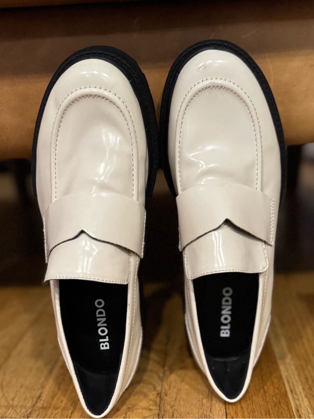 Size 11 - Womens Blondo Cream Platform Penny Loafers